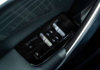 Новый Geely Atlas 2025 (17 фото)