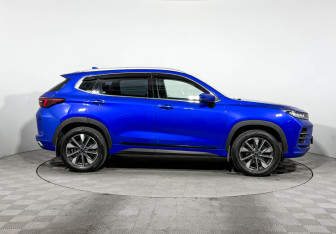 Подержанный автомобиль Exeed LX 2023 года (4 фото)