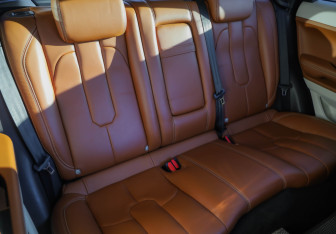 Подержанный автомобиль Land Rover Range Rover Evoque 2013 года (29 фото)