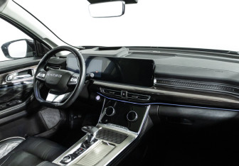 Подержанный автомобиль Exeed VX 2021 года (9 фото)