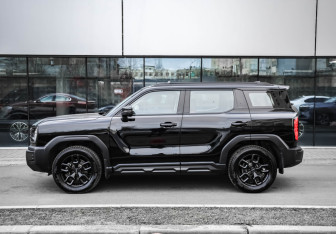 Подержанный автомобиль Haval H3 2024 года (8 фото)