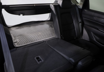 Подержанный автомобиль Mazda CX-5 2022 года (26 фото)