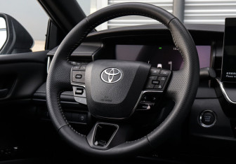 Новый Toyota Camry Sedan 2026 (16 фото)