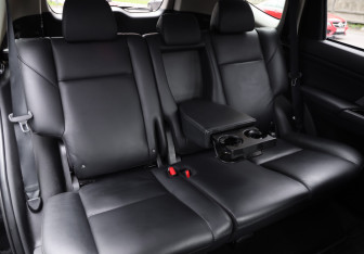 Подержанный автомобиль Mitsubishi Pajero Sport 2021 года (28 фото)
