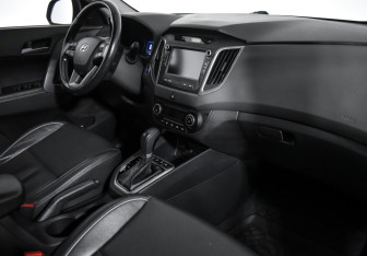 Подержанный автомобиль Hyundai Creta 2018 года (13 фото)