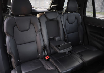 Подержанный автомобиль Volvo XC90 2018 года (32 фото)