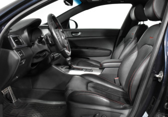 Подержанный автомобиль Kia Optima Sedan 2016 года (11 фото)