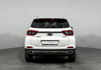 Подержанный автомобиль Chery Tiggo 4 Pro 2023 года (6 фото)