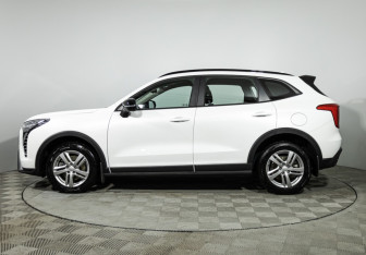 Подержанный автомобиль Haval Jolion 2024 года (8 фото)