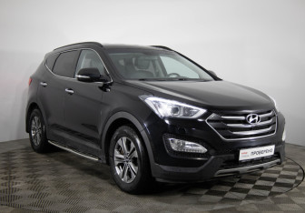 Подержанный автомобиль Hyundai Santa Fe 2014 года (3 фото)