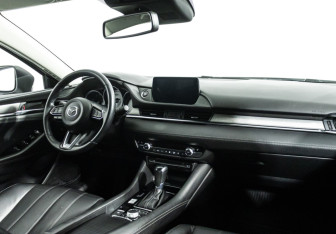 Подержанный автомобиль Mazda 6 Sedan 2018 года (9 фото)