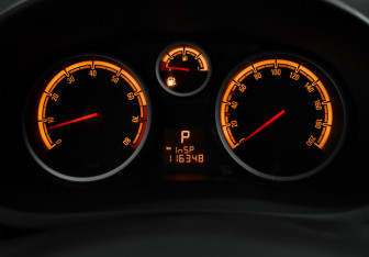 Подержанный автомобиль Opel Corsa 2013 года (17 фото)