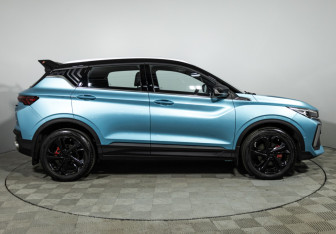 Подержанный автомобиль Geely Coolray 2023 года (5 фото)