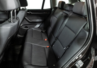 Подержанный автомобиль BMW X3 2014 года (10 фото)