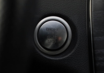 Подержанный автомобиль Mercedes-Benz GLC Coupe 2019 года (16 фото)