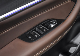 Подержанный автомобиль Chery Tiggo 8 Pro 2022 года (10 фото)
