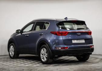 Подержанный автомобиль Kia Sportage 2018 года (7 фото)