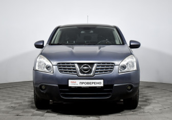 Подержанный автомобиль Nissan Qashqai 2007 года (2 фото)