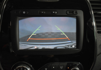 Подержанный автомобиль Renault Kaptur 2016 года (15 фото)