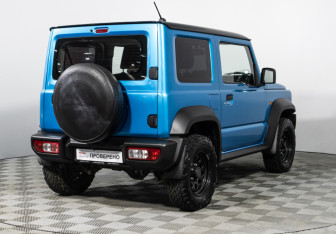 Подержанный автомобиль Suzuki Jimny 2019 года (5 фото)