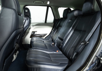 Подержанный автомобиль Land Rover Range Rover 2014 года (10 фото)