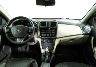 Подержанный автомобиль Renault Logan Sedan 2014 года (13 фото)