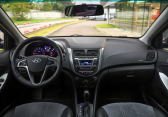 Подержанный автомобиль Hyundai Solaris Sedan 2016 года (11 фото)