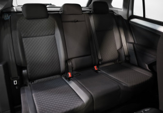 Подержанный автомобиль Volkswagen Tiguan 2017 года (25 фото)