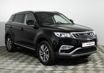 Подержанный автомобиль Geely Atlas 2022 года (3 фото)