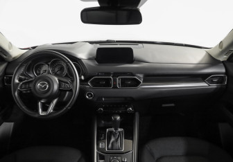 Подержанный автомобиль Mazda CX-5 2020 года (10 фото)