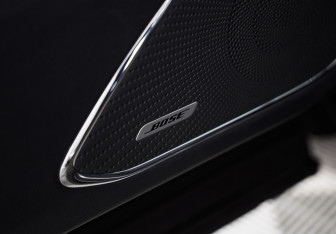 Подержанный автомобиль Hongqi HS5 2024 года (22 фото)