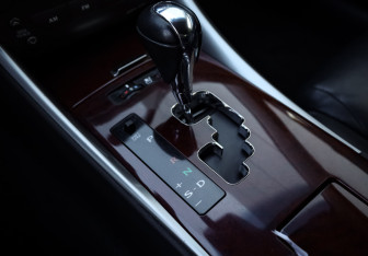 Подержанный автомобиль Lexus IS Sedan 2008 года (19 фото)