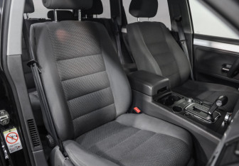 Подержанный автомобиль Volkswagen Touareg 2009 года (20 фото)