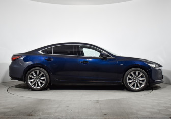 Подержанный автомобиль Mazda 6 Sedan 2022 года (4 фото)