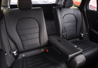 Подержанный автомобиль Mercedes-Benz GLC Coupe 2016 года (25 фото)