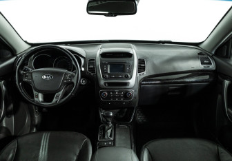 Подержанный автомобиль Kia Sorento 2020 года (11 фото)