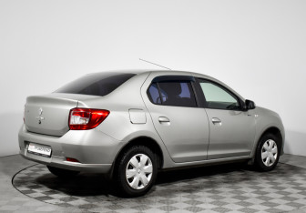 Подержанный автомобиль Renault Logan Sedan 2017 года (5 фото)