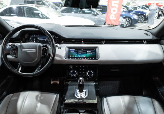 Подержанный автомобиль Land Rover Range Rover Evoque 2019 года (17 фото)