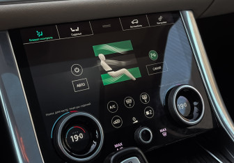 Подержанный автомобиль Land Rover Range Rover Sport 2019 года (18 фото)