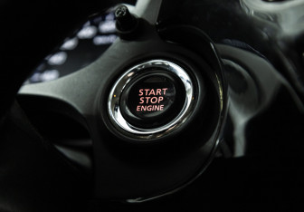 Подержанный автомобиль Mitsubishi Outlander 2013 года (19 фото)