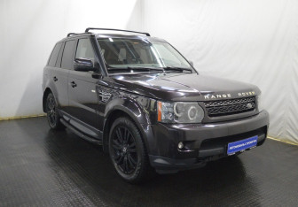 Подержанный автомобиль Land Rover Range Rover Sport 2010 года (3 фото)