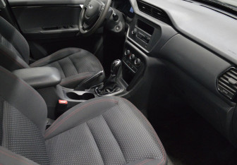 Подержанный автомобиль Chery Tiggo 3 2018 года (12 фото)