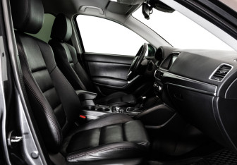 Подержанный автомобиль Mazda CX-5 2015 года (20 фото)