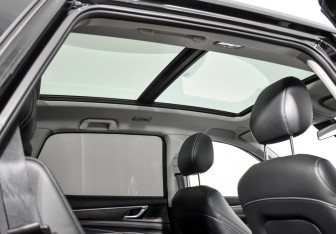 Подержанный автомобиль Evolute i-SPACE 2024 года (23 фото)