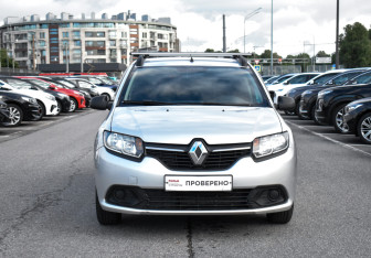 Подержанный автомобиль Renault Logan Sedan 2017 года (2 фото)