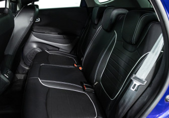 Подержанный автомобиль Renault Kaptur 2020 года (10 фото)