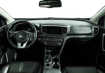 Подержанный автомобиль Kia Sportage 2019 года (13 фото)