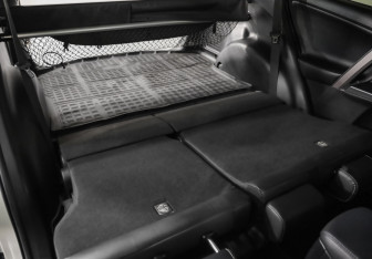 Подержанный автомобиль Toyota RAV4 2015 года (28 фото)