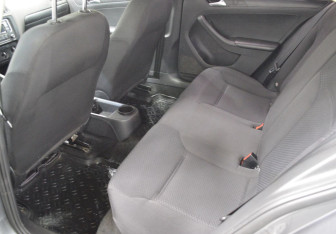 Подержанный автомобиль Volkswagen Jetta Sedan 2014 года (11 фото)