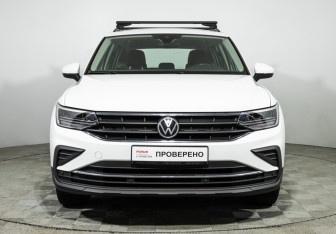 Подержанный автомобиль Volkswagen Tiguan 2021 года (2 фото)